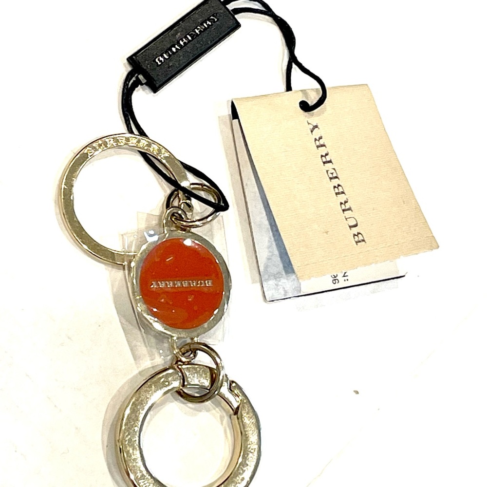 BURBERRY keychain ring plaque logo MADE IN ITALY New - Picture 9 of 11
